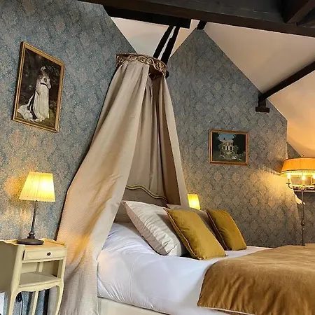 D'hotes Du Chateau 4*