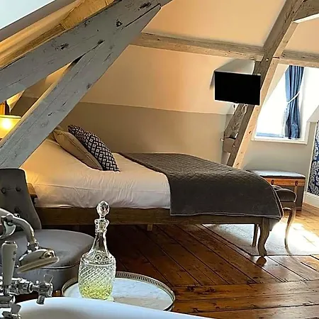 D'hotes Du Chateau Bed and Breakfast Μπουλόν-Σιρ-Μερ
